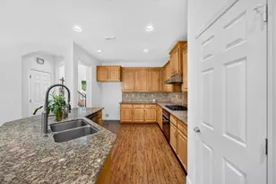 5313 Tersk Way, Elk Grove, CA 95757 - Photo 7