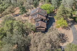 5681 Honeycomb Ln, Shingle Springs, CA 95682 - Photo 15