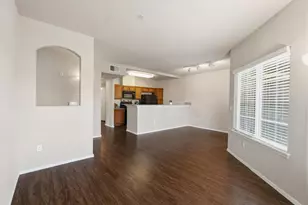 4200 E Commerce Way, Sacramento, CA 95834 - Photo 5