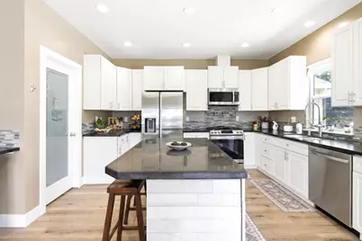 4856 Hazelwood Avenue, Carmichael, CA 95608 - Photo 13