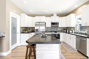 4856 Hazelwood Ave, Carmichael, CA 95608 - Photo 13