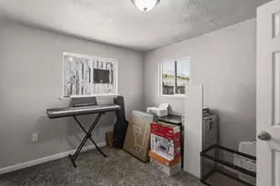 394 S W, Merced, CA 95341 - Photo 7
