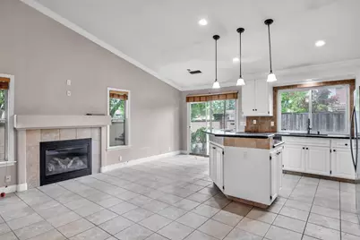 10087 River Falls Circle, Stockton, CA 95209 - Photo 7