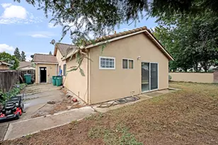10087 River Falls Cir, Stockton, CA 95209 - Photo 29