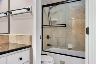 10087 River Falls Cir, Stockton, CA 95209 - Photo 17