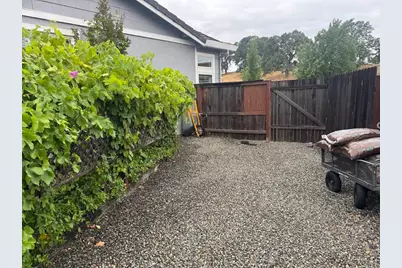 2208 Live Oak Court, Rocklin, CA 95765 - Photo 27