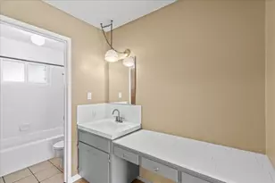 3070 Del Rio Dr, Stockton, CA 95204 - Photo 29