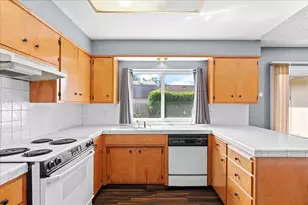 3070 Del Rio Dr, Stockton, CA 95204 - Photo 13