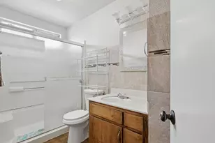 2180 Del Playa Ct, Stockton, CA 95206 - Photo 17