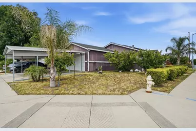 2180 Del Playa Court, Stockton, CA 95206 - Photo 5