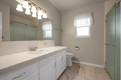 301 Robin Hood Drive, Modesto, CA 95350 - Photo 15
