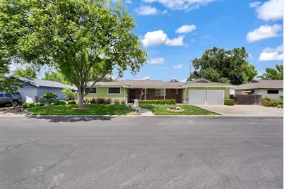 301 Robin Hood Drive, Modesto, CA 95350 - Photo 3