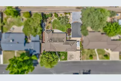 301 Robin Hood Drive, Modesto, CA 95350 - Photo 29