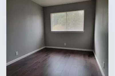 7548 Lindale Drive, Sacramento, CA 95828 - Photo 13