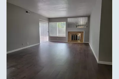 7548 Lindale Drive, Sacramento, CA 95828 - Photo 5