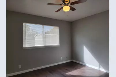7548 Lindale Drive, Sacramento, CA 95828 - Photo 11