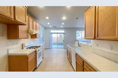2844 Myotis Drive, Sacramento, CA 95834 - Photo 9