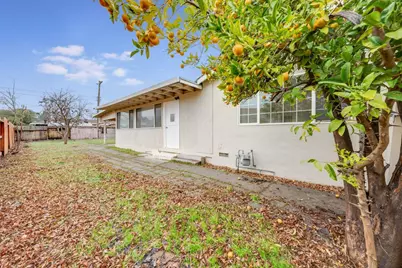 2190 Meadowglen Avenue, Sacramento, CA 95832 - Photo 39
