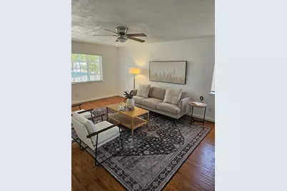2190 Meadowglen Avenue, Sacramento, CA 95832 - Photo 7
