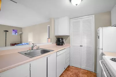 915 Fulton Avenue #450, Sacramento, CA 95825 - Photo 3