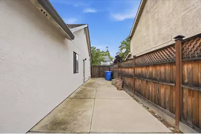 9013 Lanetry Court, Elk Grove, CA 95758 - Photo 31
