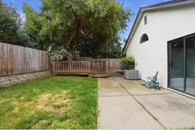 9013 Lanetry Court, Elk Grove, CA 95758 - Photo 33