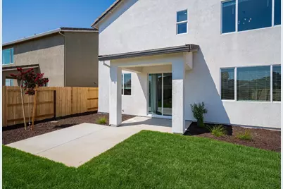 10199 Ragan Drive, Elk Grove, CA 95757 - Photo 15