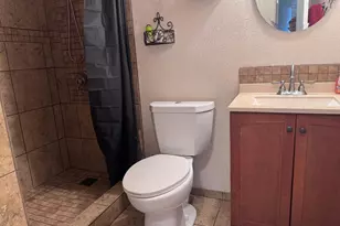 2151 S Pilgrim St, Stockton, CA 95206 - Photo 17