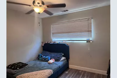 2151 S Pilgrim Street, Stockton, CA 95206 - Photo 15