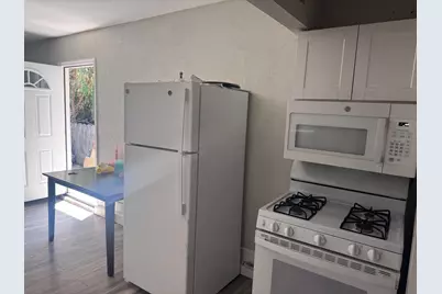 2151 S Pilgrim Street, Stockton, CA 95206 - Photo 19