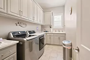 1322 Mossback Dr, Manteca, CA 95337 - Photo 9