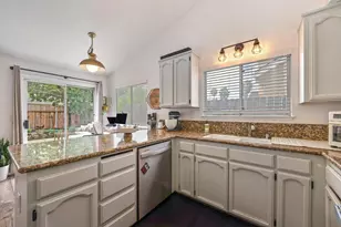 5208 Olivehurst Way, Elk Grove, CA 95758 - Photo 9