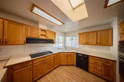 Rock Crest Lane, Citrus Heights, CA 95621 - Photo 9