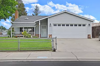 757 Clemens Court, Ripon, CA 95366 - Photo 1