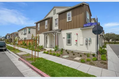 61 W San Diego Drive, Mountain House, CA 95391 - Photo 5