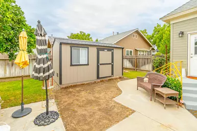 1042 R Street, Newman, CA 95360 - Photo 27