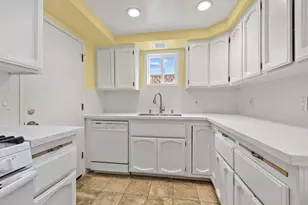 5620 25th St, Sacramento, CA 95822 - Photo 11