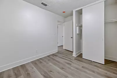 534 W Swift Avenue, Clovis, CA 93612 - Photo 23
