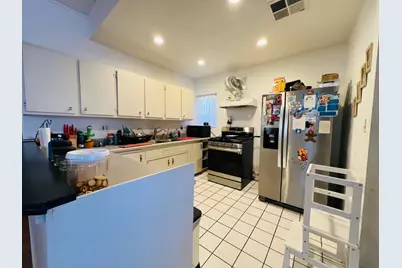 2126 Ellis Street, Modesto, CA 95354 - Photo 7