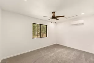 5843 Floyd Ct, Weed, CA 96094 - Photo 21