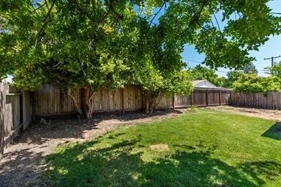 2651 Manzanita Avenue, Stockton, CA 95207 - Photo 45
