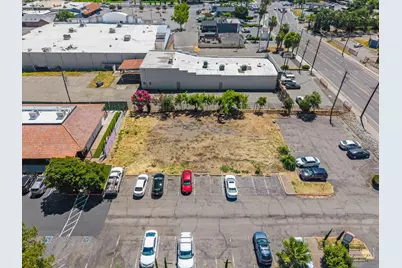 5725 Marconi Avenue, Carmichael, CA 95608 - Photo 11