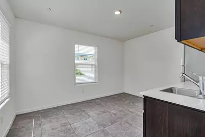 324 Shafer Trail Court, Merced, CA 95341 - Photo 11