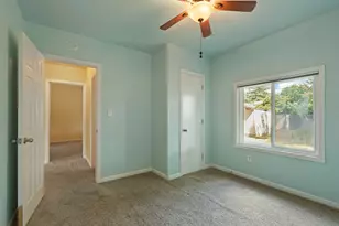 13710 E Church St, Lockeford, CA 95237 - Photo 21