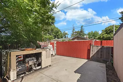 13710 E Church Street, Lockeford, CA 95237 - Photo 35