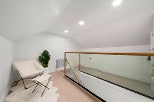 5401 J St, Sacramento, CA 95819 - Photo 33