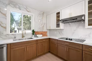 5401 J St, Sacramento, CA 95819 - Photo 17