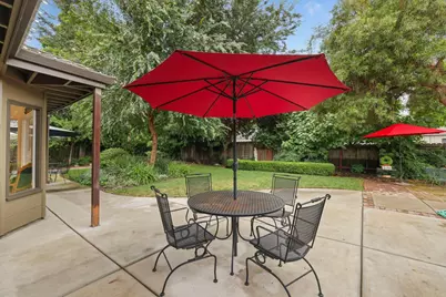 1174 Oxford Way, Stockton, CA 95204 - Photo 49