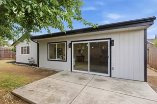 8909 Ramstad Ave, Fair Oaks, CA 95628 - Photo 29