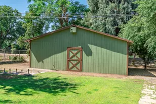 5426 Columbia Dr, Fresno, CA 93727 - Photo 35